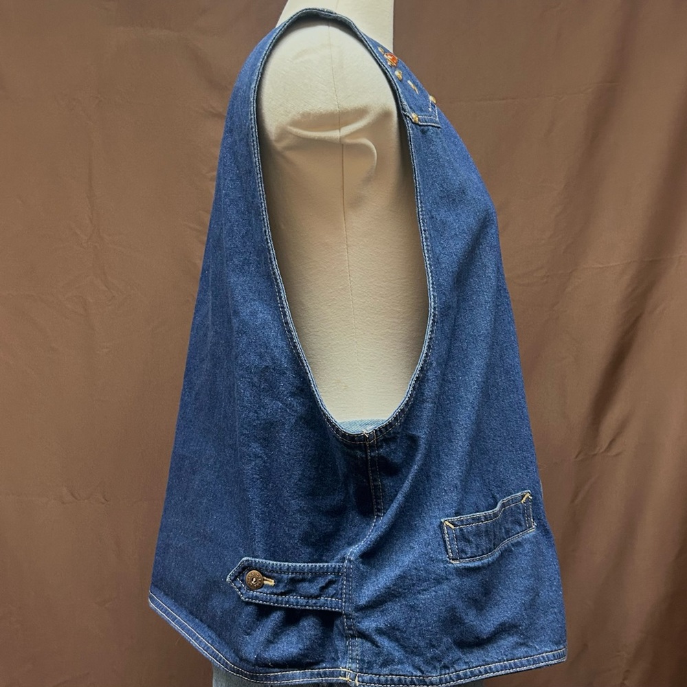 Denim vest with rhinestone detail button front